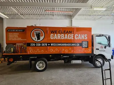 Vehicle Graphics Photo